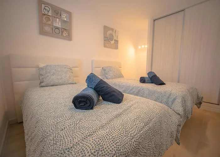 1 Rociega 35 * Puerto del Carmen (Lanzarote)