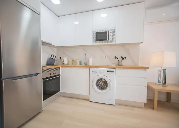 1 Rociega 35 דירה *